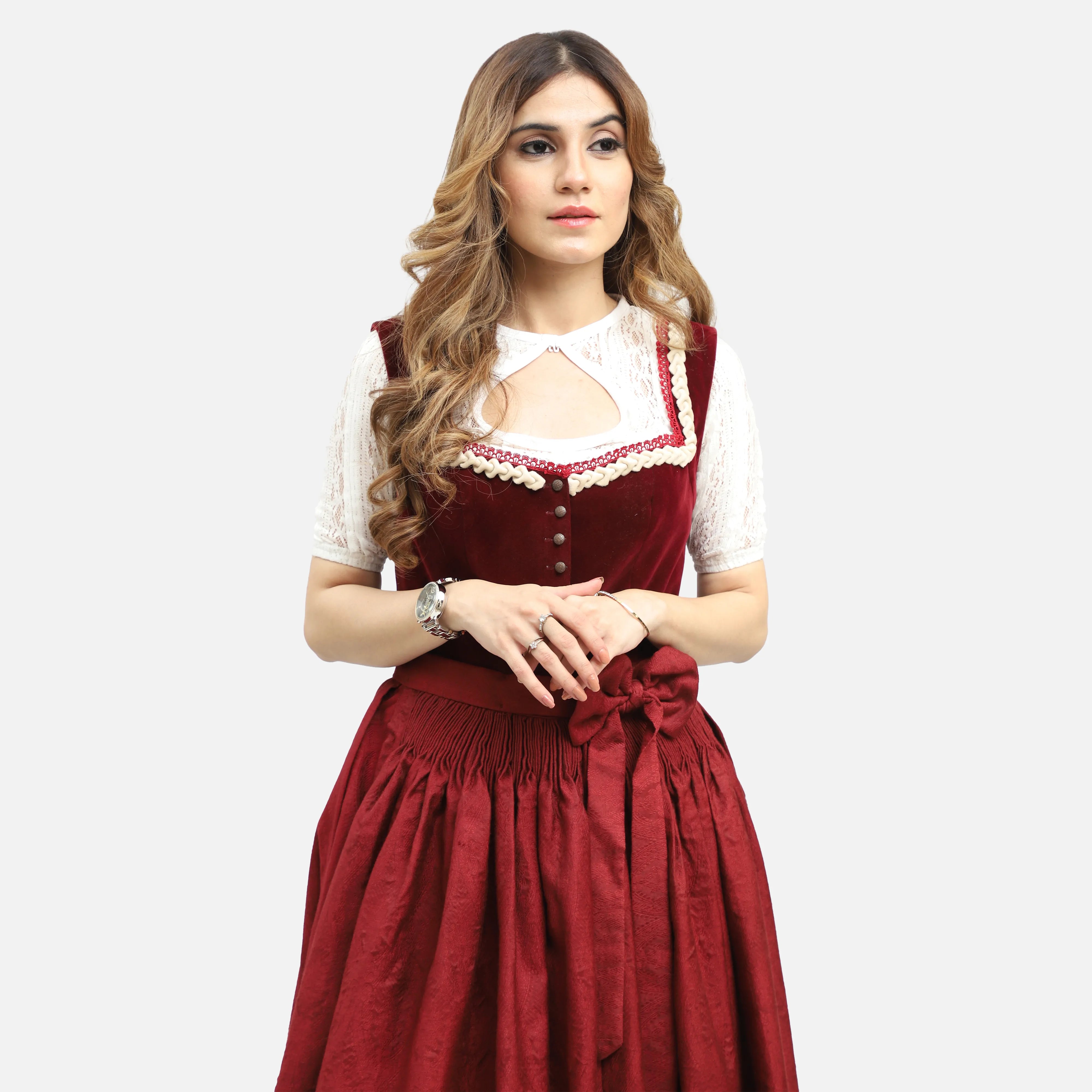 Diana | Deutsches Dirndlkleid in sattem Bordeauxrot