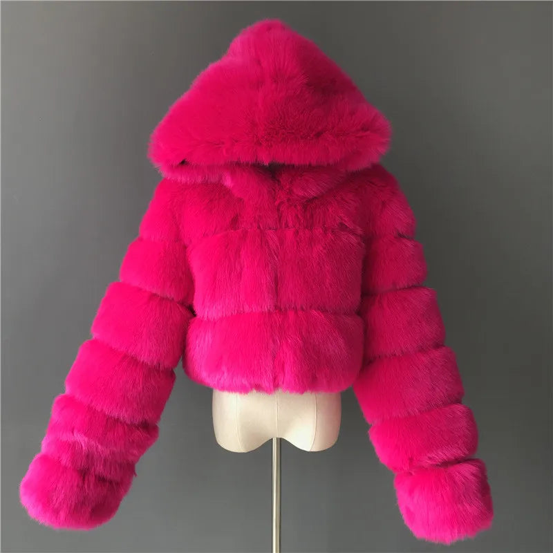 Hochwertiger Pelzmantel | Damenjacke mit Kapuze und Flauschigem Material 18