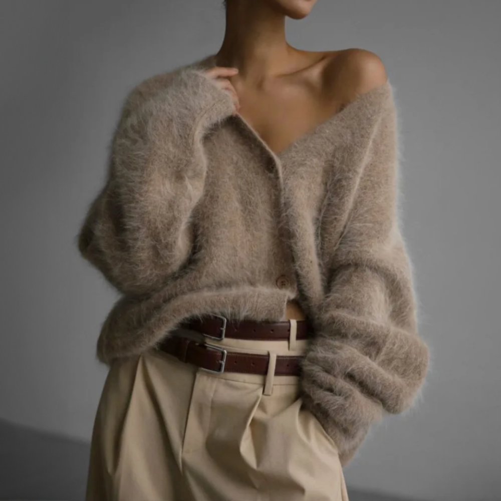 Olivia - Locker sitzende Strickjacke aus Kaschmir