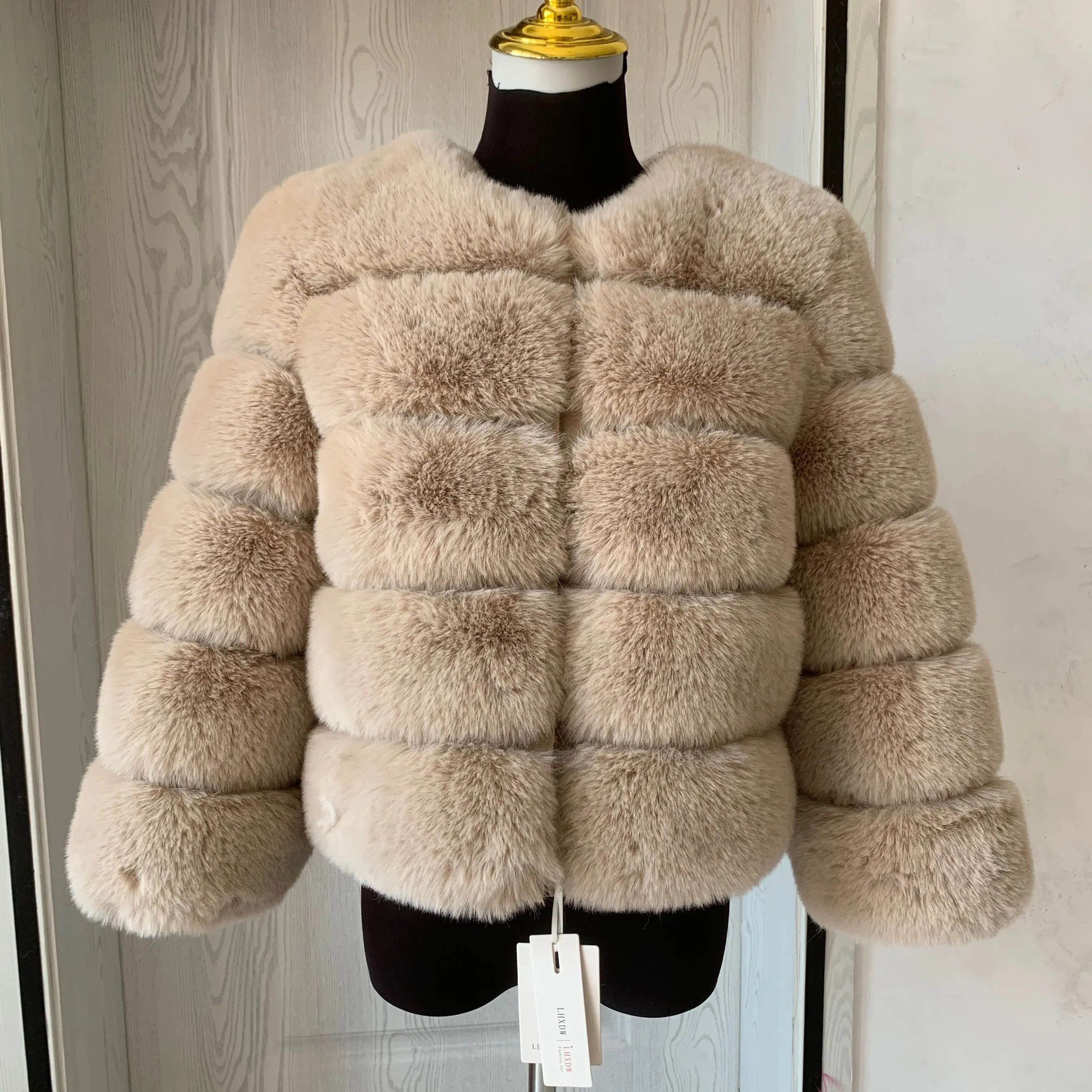 Sophie | Kunstpelzmantel Damen Eleganter Kunstpelz Mantel für Herbst und Winter 0