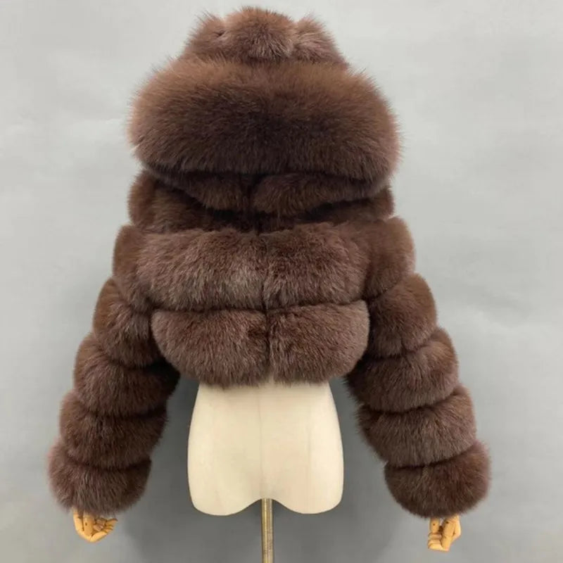 Hochwertiger Pelzmantel | Damenjacke mit Kapuze und Flauschigem Material 19