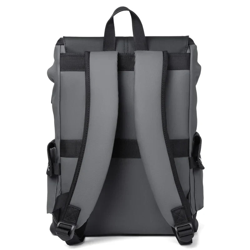 Leo | Wasserdichtes Reise Laptop Rucksack