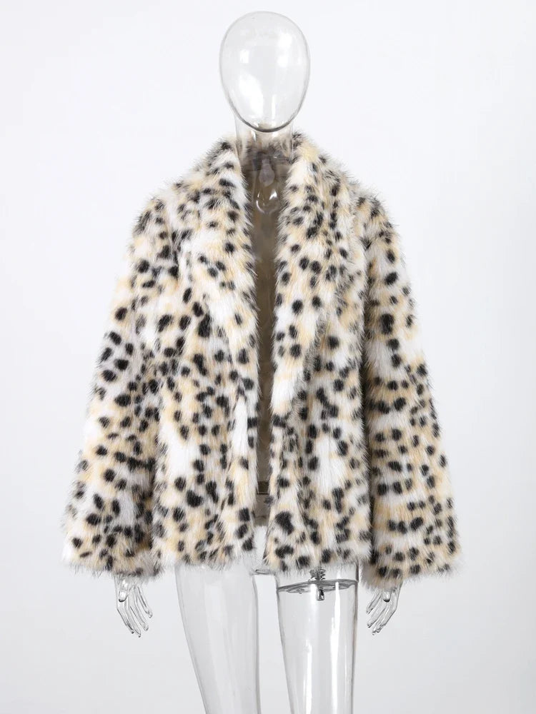 Leona | Kunstpelzjacke Damen im Leopardenmuster für Herbst/Winter 6